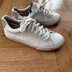 Veja sneakers